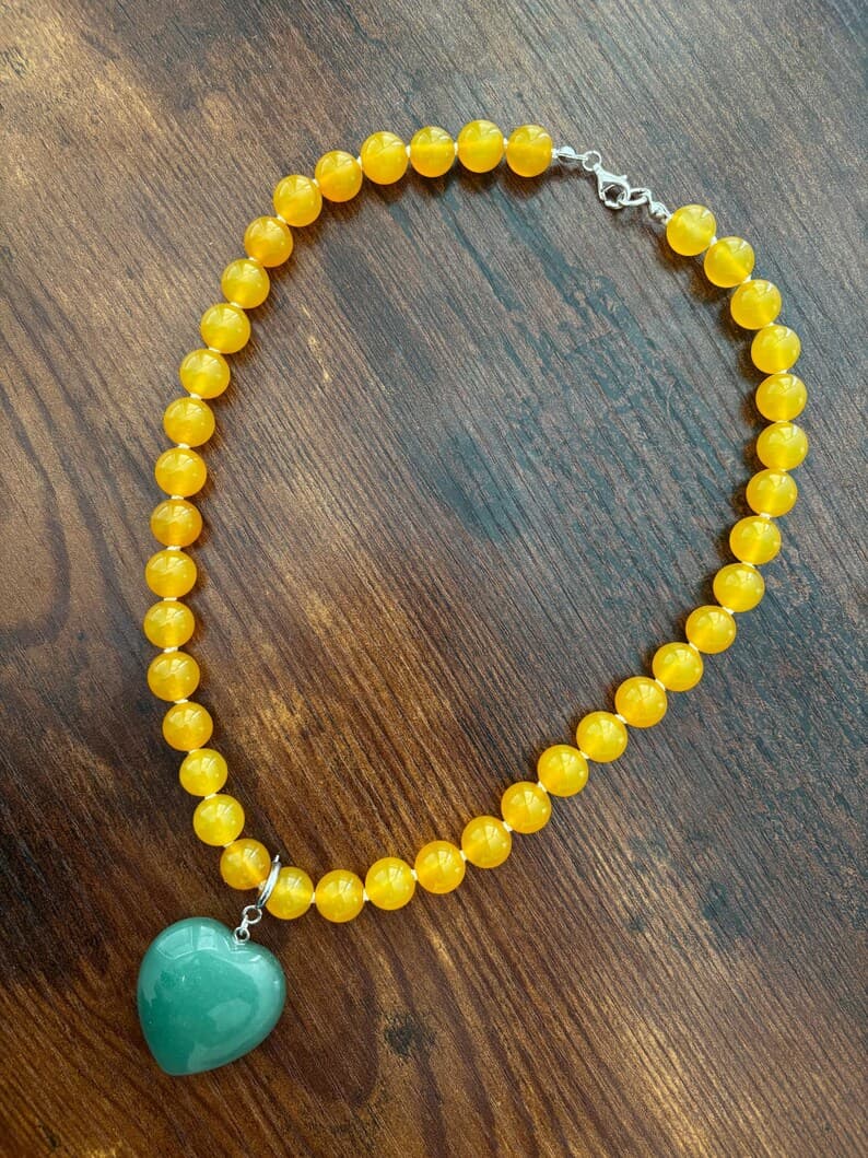 Yellow Agate Beaded Necklace with Heart-Shaped Green Aventurine Pendant, 925 Silver Clasp preview 2