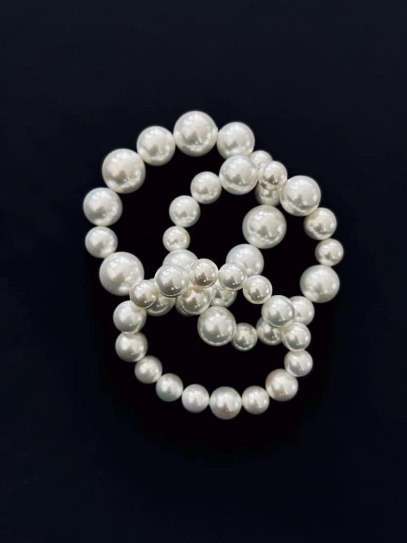 Large Mixed Size Shell Pearl Big Bracelet, 3-Strand Beaded Cuff preview 2